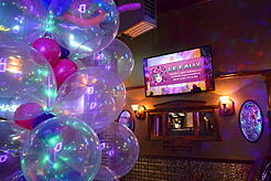 LE FAUX BIRTHDAY EXTRAVAGANZA